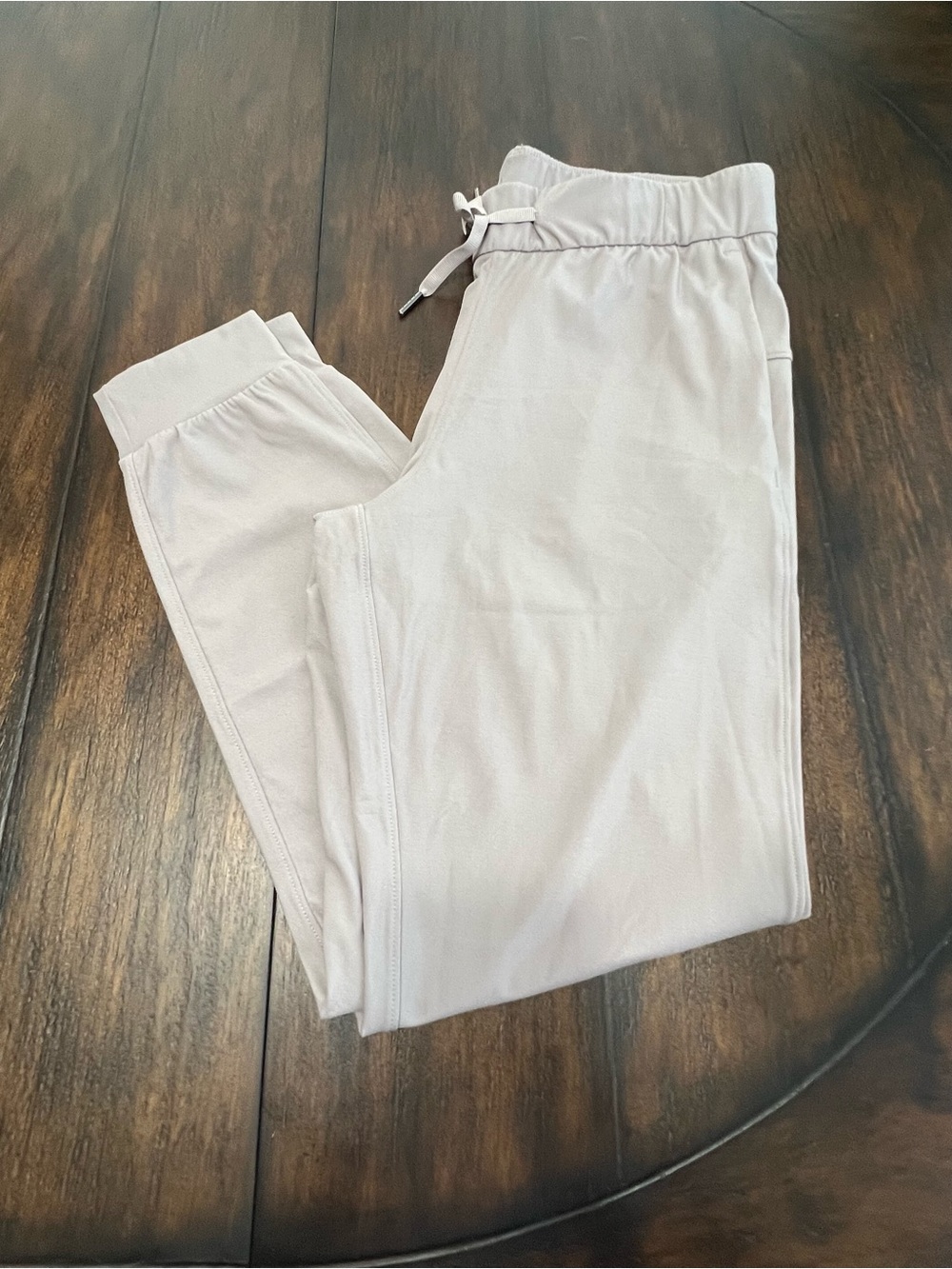 Crazy CRZ YOGA Stretch Drawstring Pocket Jogger 27'' Inseam Taupe EUC Small - Picture 3 of 10